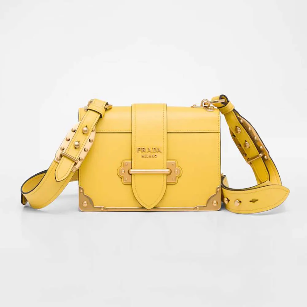 Prada: Iconic Styles and High-Quality Replicas